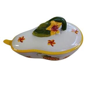 Temp-tations by Tara Seasonal 10 oz Pear Shaped Dish with Cover
